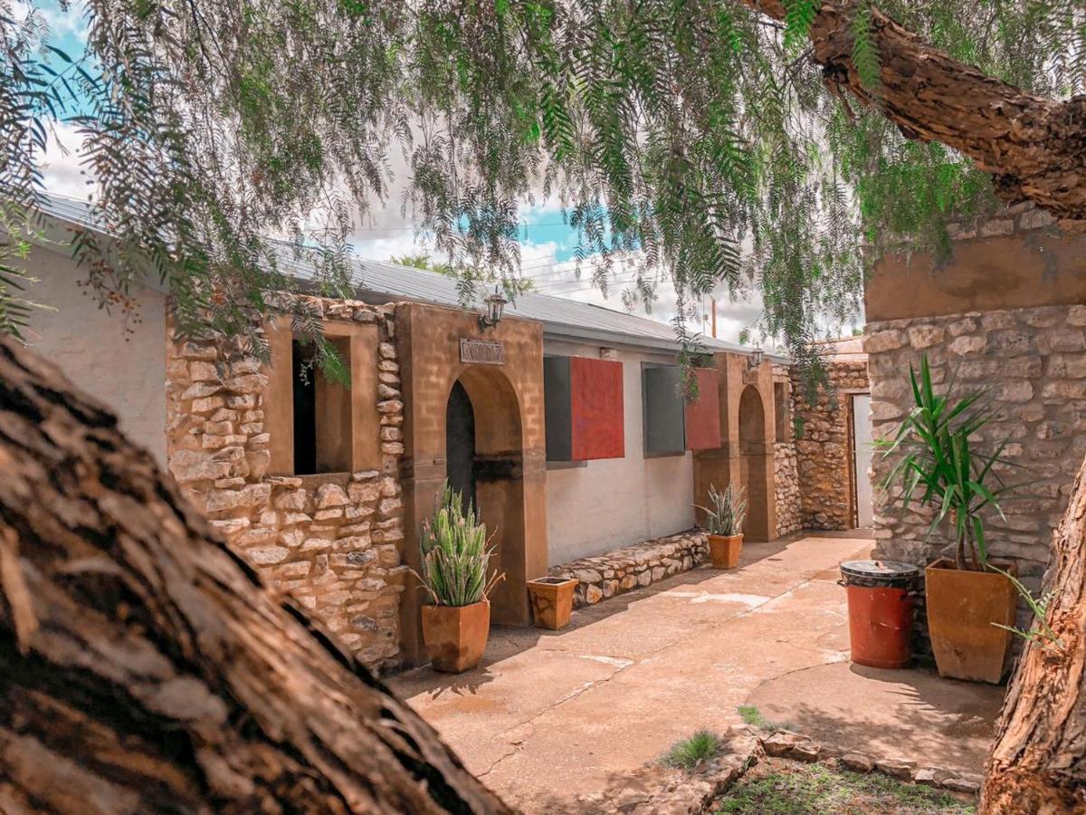 Nkisi Guesthouse Kang Luaran gambar
