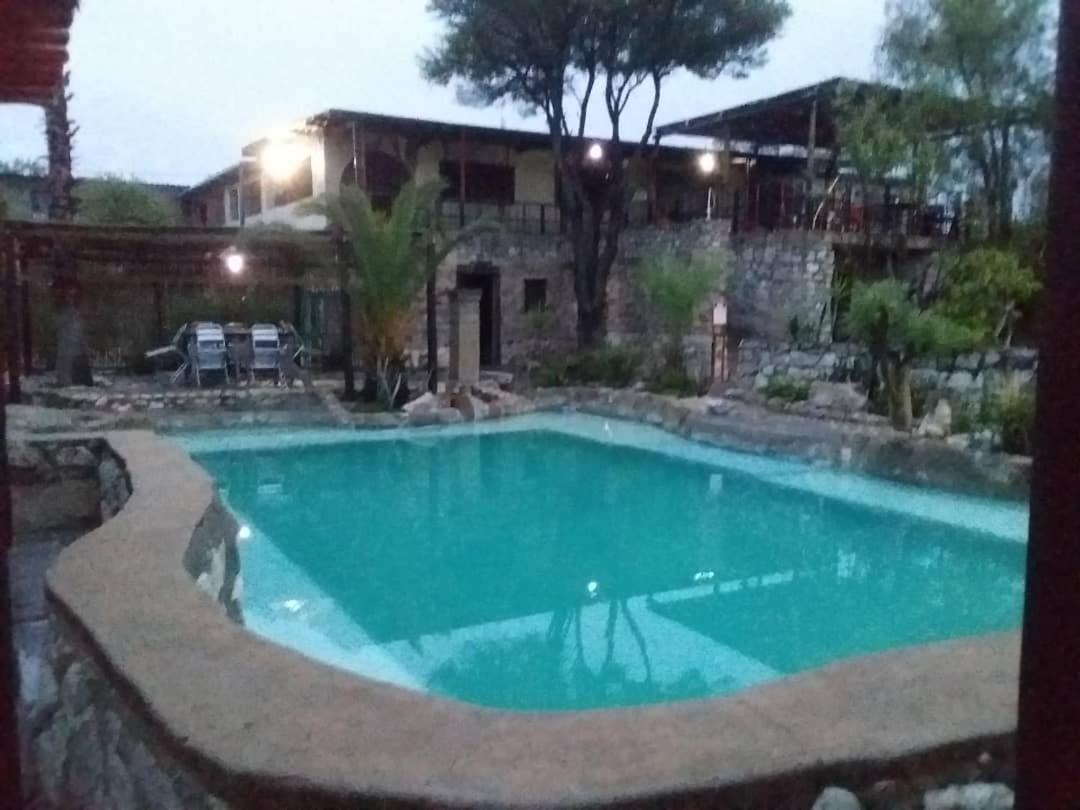 Nkisi Guesthouse Kang Luaran gambar
